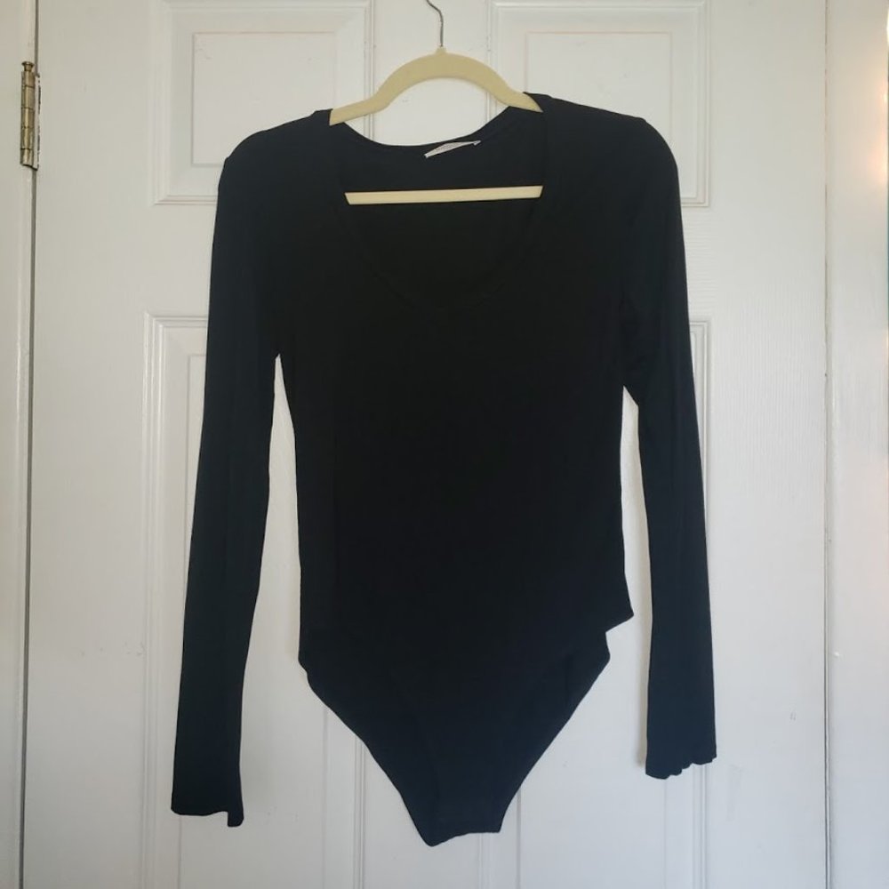 5/$30 Black Basic Bodysuit
